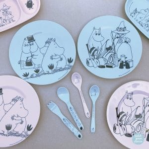 PETIT JOUR PARIS® Set desertnega krožnika in žličke Moomin "Au Revoir" Pink