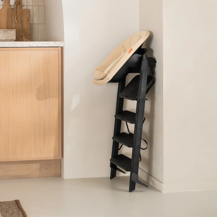 396_ef2a35cfe8-6_klapp_newborn_charcoal_black-zoom
